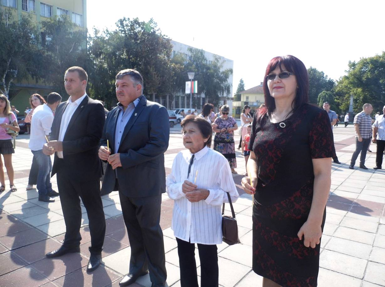 42години