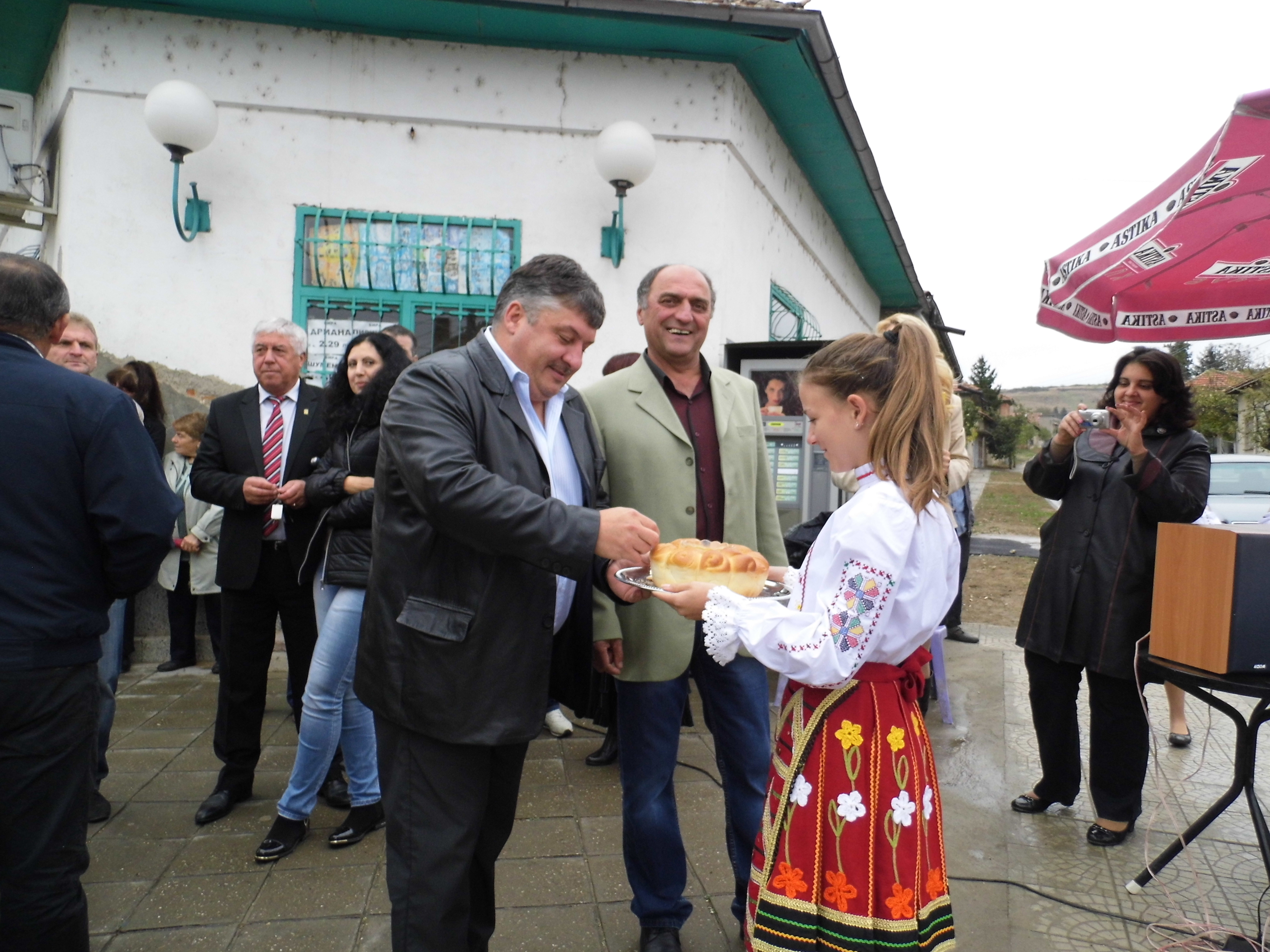 Приключи ремонта на улица "Иван Вазов" с. Милковица